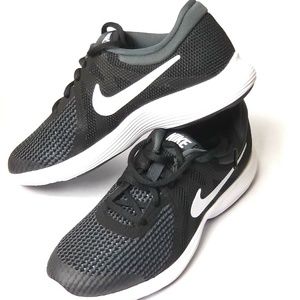 nike boys size 5